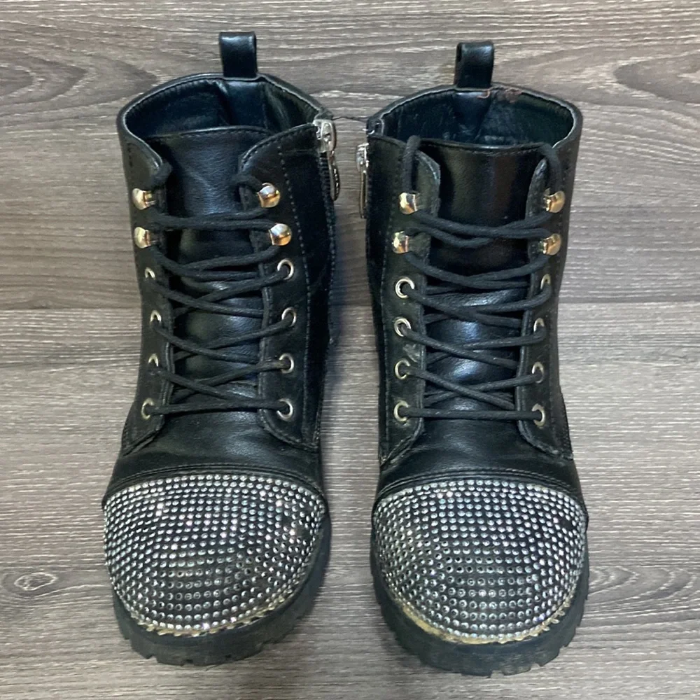 Tahari Studded Combat Boots Girls Size 2 Black Faux Leather Zip Up Side Zipper